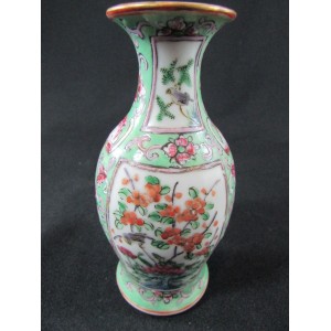 Hand Enameled Cantonese Baluster Shaped Vase c.1890-1900 18901900  232833244190